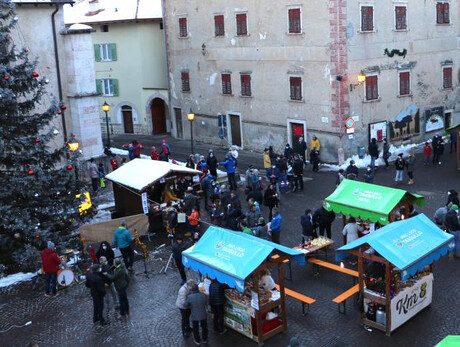 Den tra i Presepi: Arriva San Nicolò