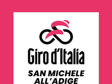 Logo di San Michele all'Adige città di tappa del Giro d'Italia 2025, su fondo bianco