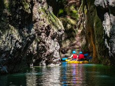 In Kayak alla scoperta del canyon del Rio Novella