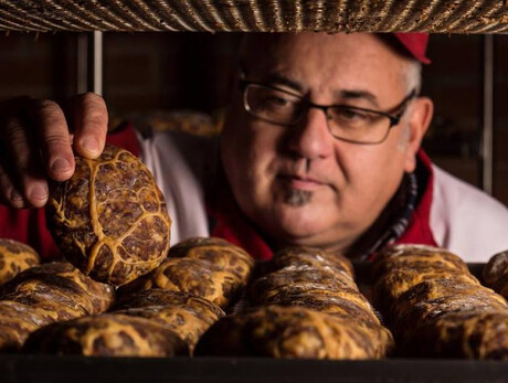 Alla scoperta della salumeria più golosa della Val di Non