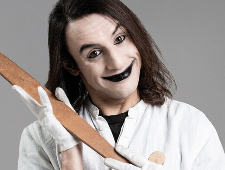 Loris Fabiani in "QUID RIDET?"