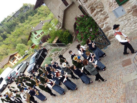 Processione della Madonna del Carmine con la Banda di San Lorenzo e Dorsino
