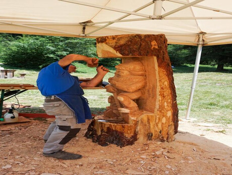 Symposium of Wood Sculpture