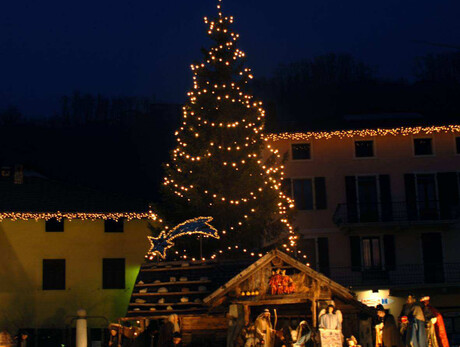 Nativity scene in Scurelle