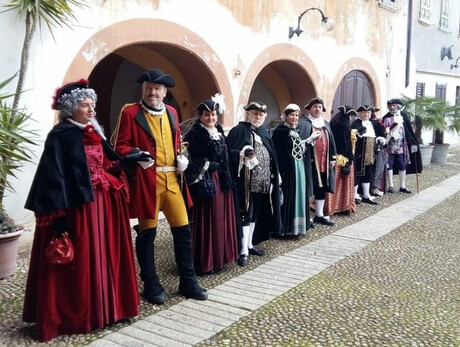 Ala guided tours, the City of Velvet