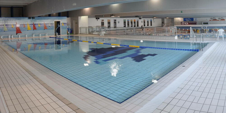Swimming pool inside the "Madonna Bianca" Sports Center in Trento