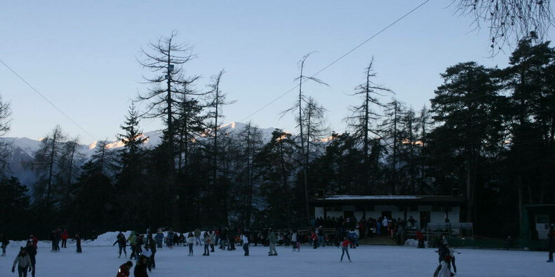Schlittschuh-Eisbahn von Coredo