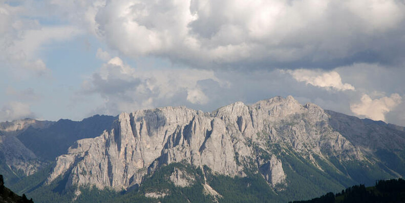 Východní Dolomity - Sella, Catinaccio, Sassolungo, Monzoni, Marmolada 