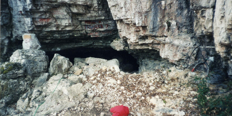 Bigonda Cave 