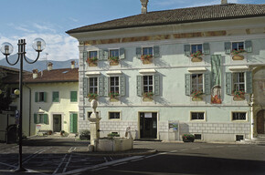 Brentonico, palazzo Eccheli-Baisi