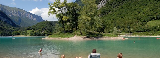 Oзеро Tенно, oтдых на озерах