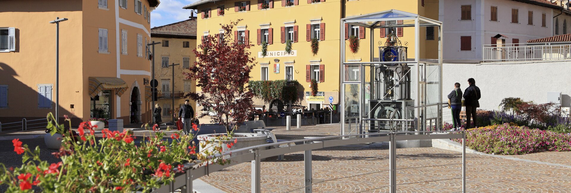 Valle di Non - Fondo - La piazza
