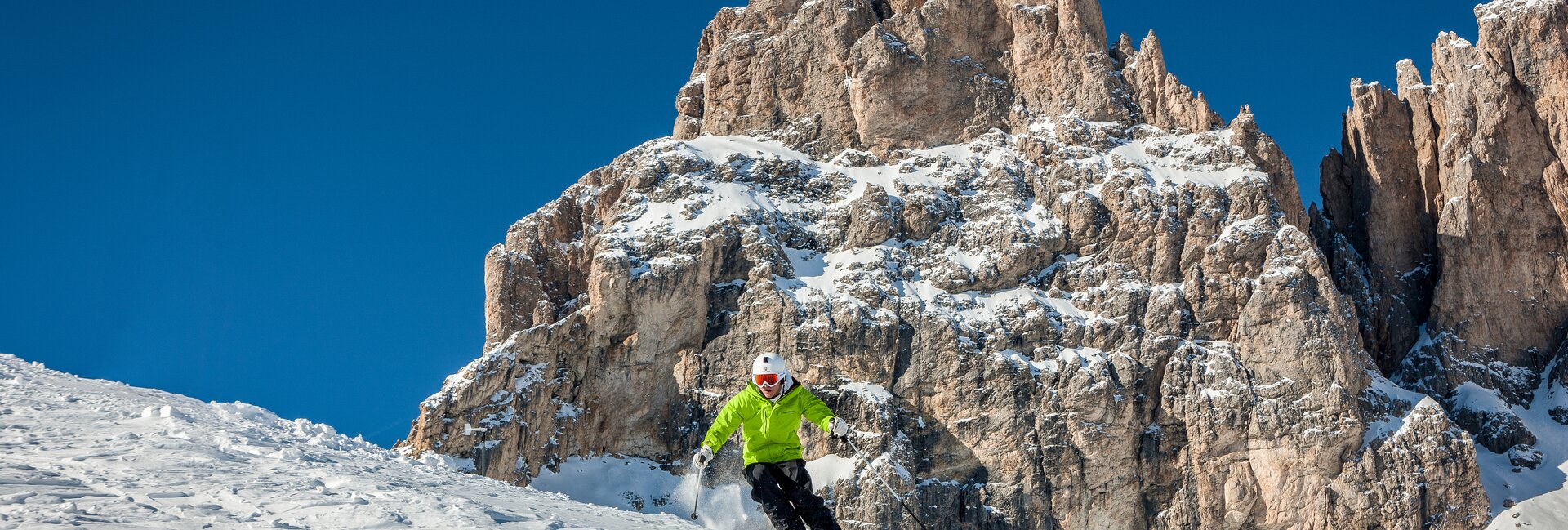 Val di Fassa - Col Rodella - Passo Sella - Sciatore
