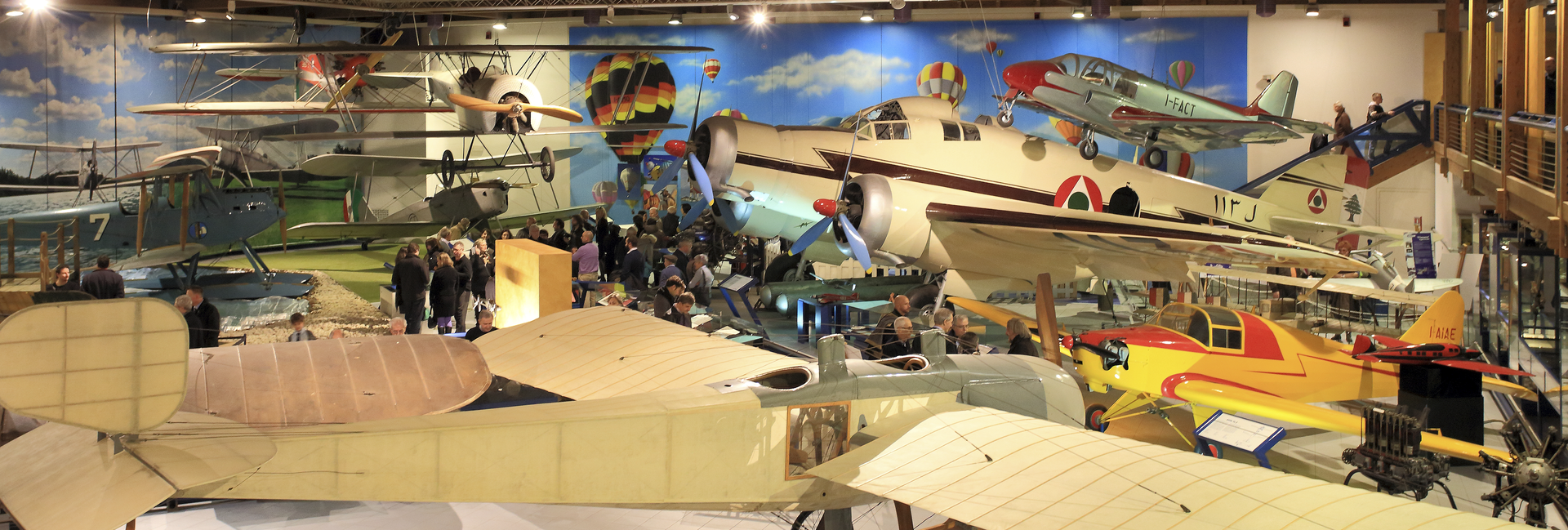 Erfahrung für die Liebhaber von Flugzeugen und Luftfahrt