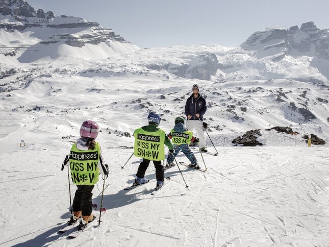 Madonna di Campiglio - Maestro di sci con bambini

