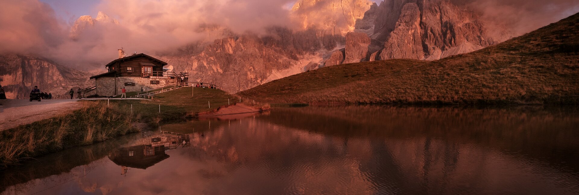 Passo Rolle - Pale di S.Martino - Baita Segantini
