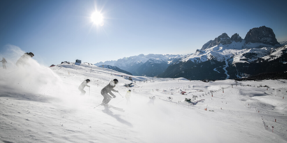 Skilaufen im Skigebiet Canazei-Belvedere