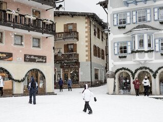 Val di Fassa - Moena - Ambachtelijke winkeltjes en op de typische lokale markten in het centrum