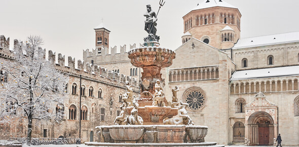 Valle dell'Adige - Trento - Piazza Duomo
