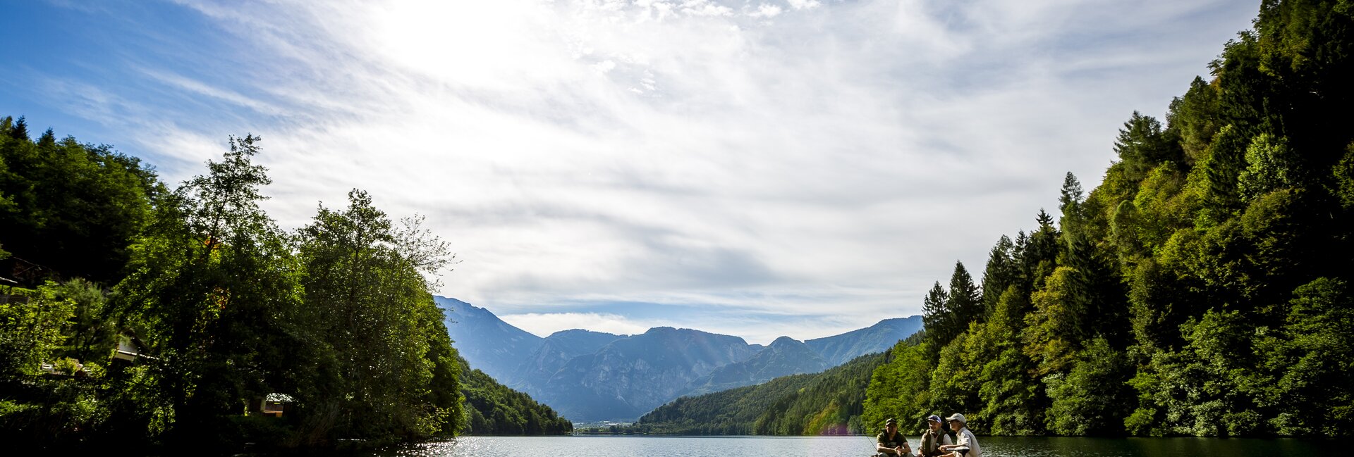 Lake Levico, lake surrounded by greenery where you can find peace and relaxation
