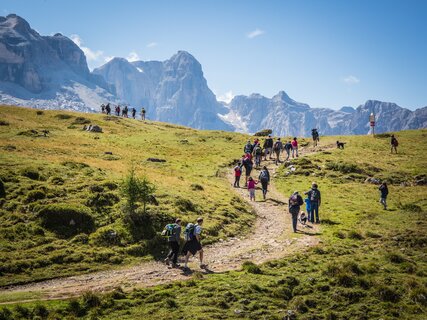 Madonna di Campiglio - Camp Centener - Jack Savoretti acoustic trio