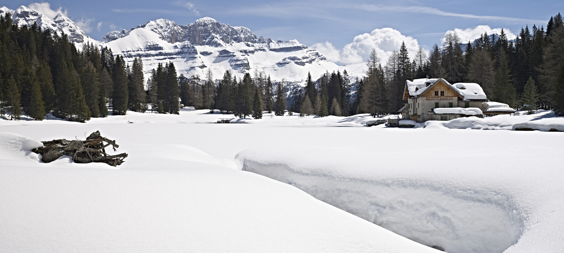 Sinnliche Winterwanderungen in den Dolomiti di Brenta