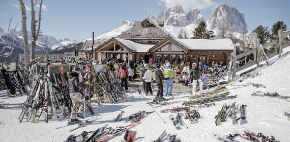 Val di Fassa - Canazei - V zimě ráj lyžařů