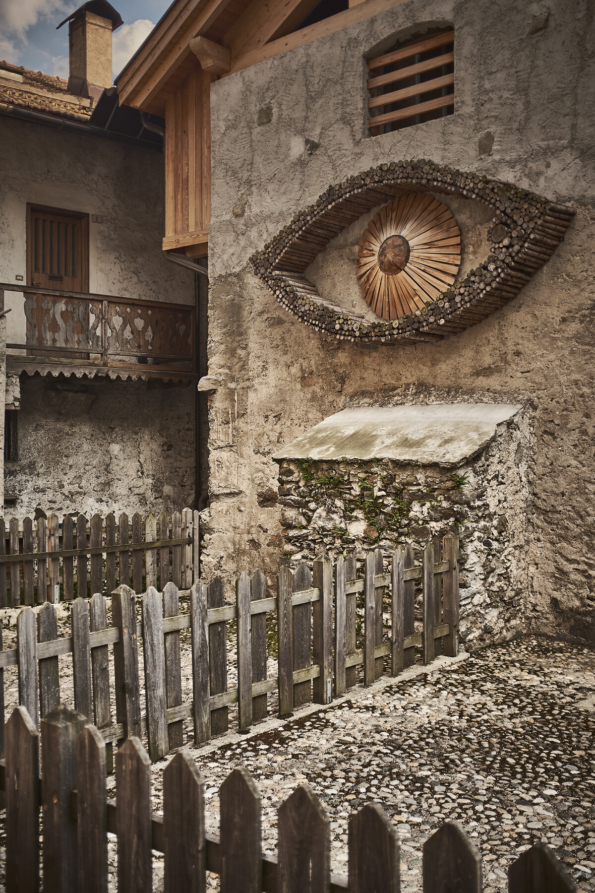 Mezzano, historische und ländliche Ortschaft im Primierotal Trentino