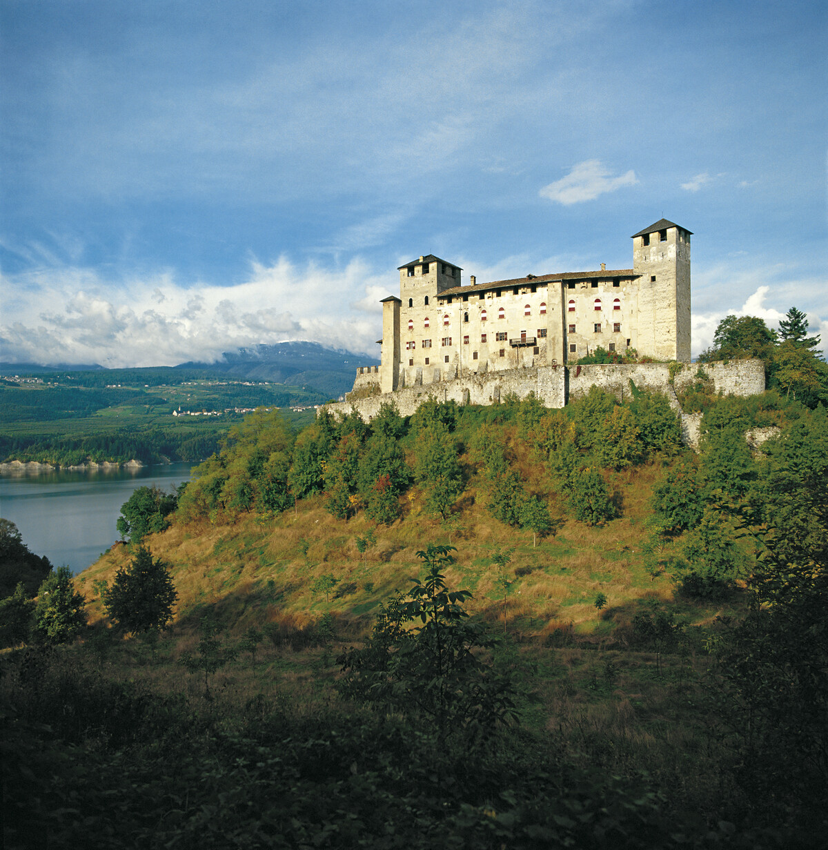 Castel Cles Sehenswert Burgen und Schlösser Trentino Italien