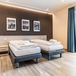 Foto Dvojlůžkový pokoj, sprcha, WC, balkón