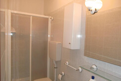 Box doccia bagno zona giorno