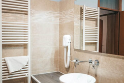 LOW_50_Bagno 44 b copia