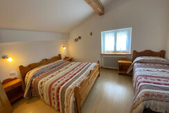 a6277aa4-e1e1-4075-9392-36d1125a70ce