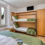  Foto von Vierbettzimmer