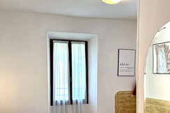 C3B7A6F5-3202-49D6-BD61-1808F2E94C7A