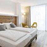  Foto von Suite mit Terrasse