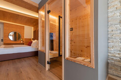 Wellness Suite 205 4