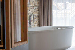 Wellness Suite 205 6