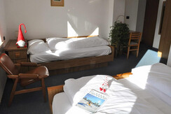 CAMERA TRIPLA STANDARD