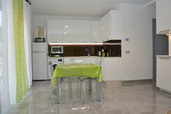 Pichea tavolo cucina