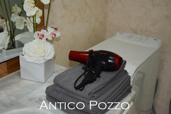 Riva del Garda Antico Pozzo bagno_1503