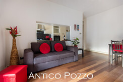 Riva del Garda Antico Pozzo salotto_1102