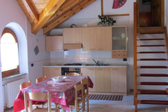 sala__cucina_appartamento_vioz