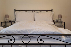 Camera matrimoniale letto