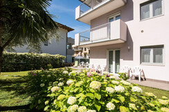 d6566303-3e47-4c37-9784-f0b445f8db04