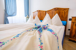 105 - Letto camera matrimoniale