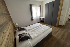 F638C7BB-9A4B-4E56-89AA-C7C95CA4491A-L0-001