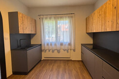 2AF9B022-DD89-4A19-B2DA-E7C6FB8AB698-L0-001