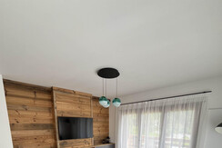 64C0293D-E2F3-4735-9991-9B7F0B5749EC-L0-001