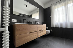 95DAC77B-1312-44BF-9FE4-F193C8D5DBD3-L0-001